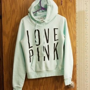 Women's hoodie* 🍀 3/$10!